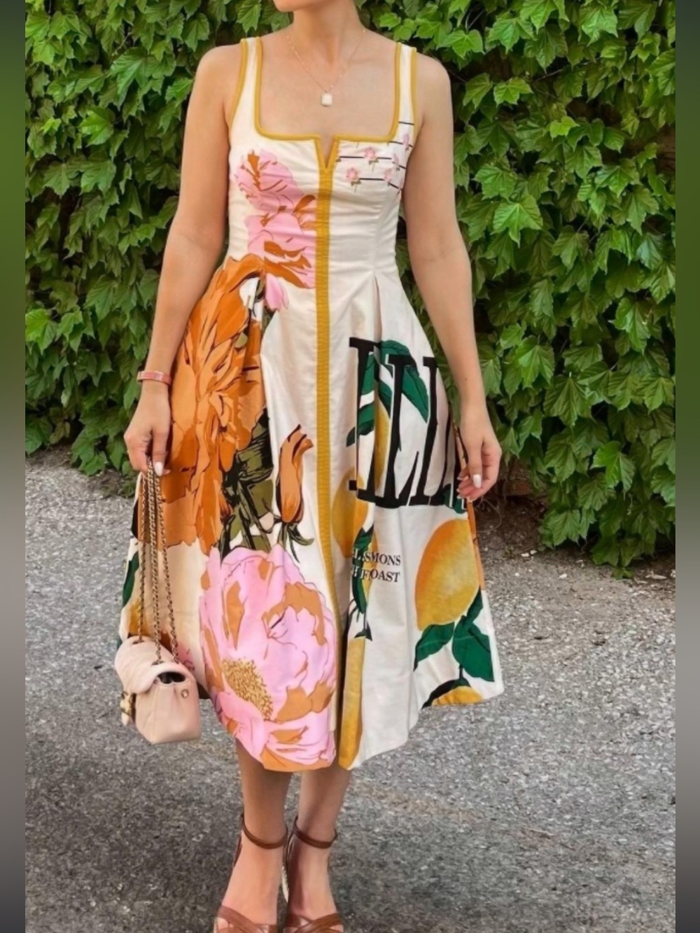 Square-neck midi - Picture 4 of 5